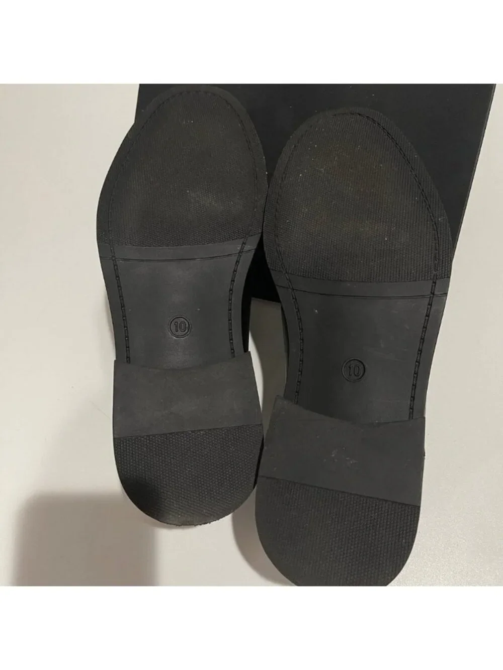 Classic Men’s Black Dress Loafers – Size 10, Sharp & Ready
